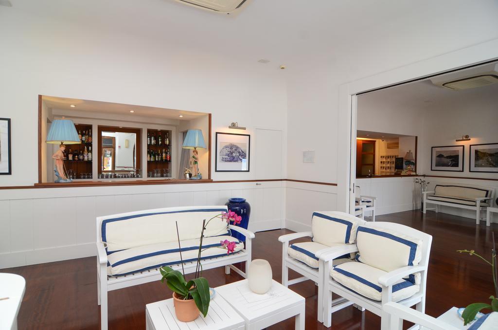 Hotel Casa Celestino Sant'Angelo  Esterno foto